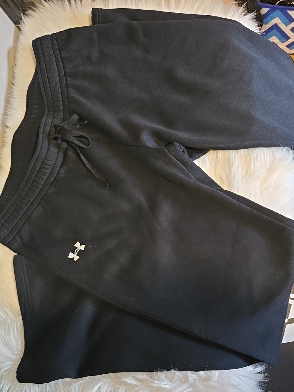 Under Armour Black Womens Fleece Athletic
